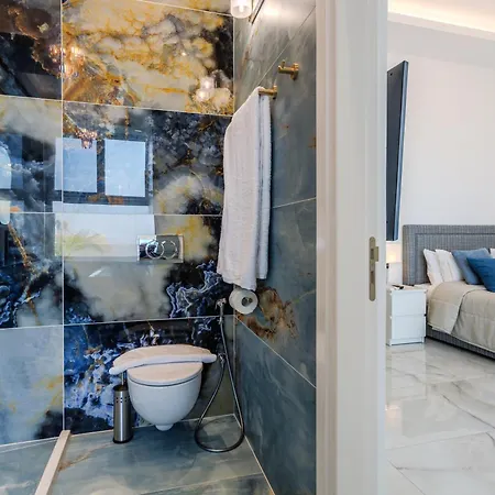 Olymp Royal Palace - Beachfront Luxury Estate * Kissonerga