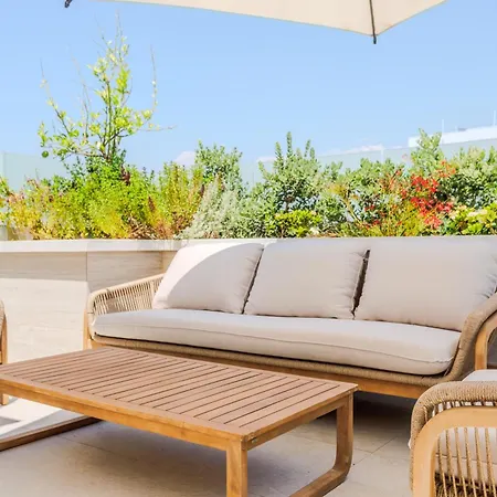 Olymp Royal Palace - Beachfront Luxury Estate