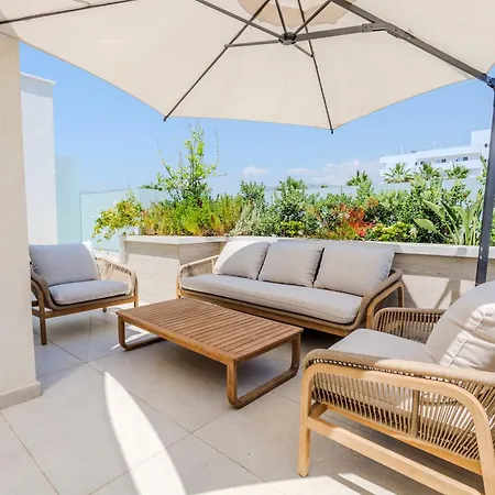 Olymp Royal Palace - Beachfront Luxury Estate Kissonerga
