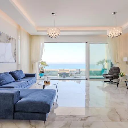 Olymp Royal Palace - Beachfront Luxury Estate * Kissonerga