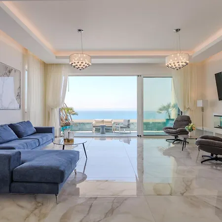Olymp Royal Palace - Beachfront Luxury Estate Kissonerga